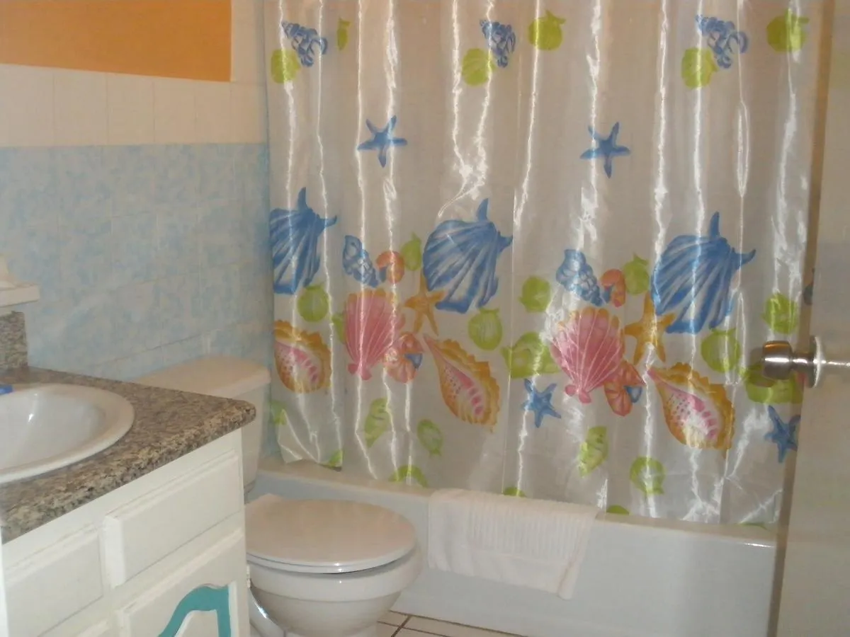 Villa Criss At Chrisanns Ocho Rios 0*,  Jamaica